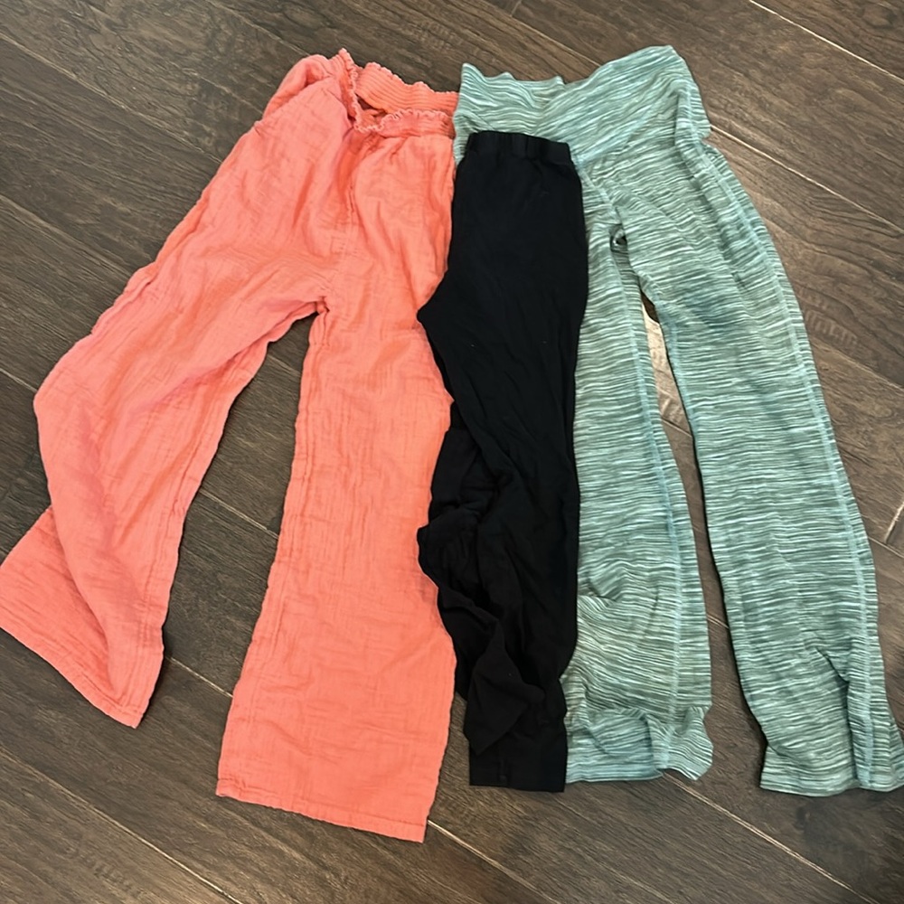 Bundle/lot of 3 pants/leggings 10/12